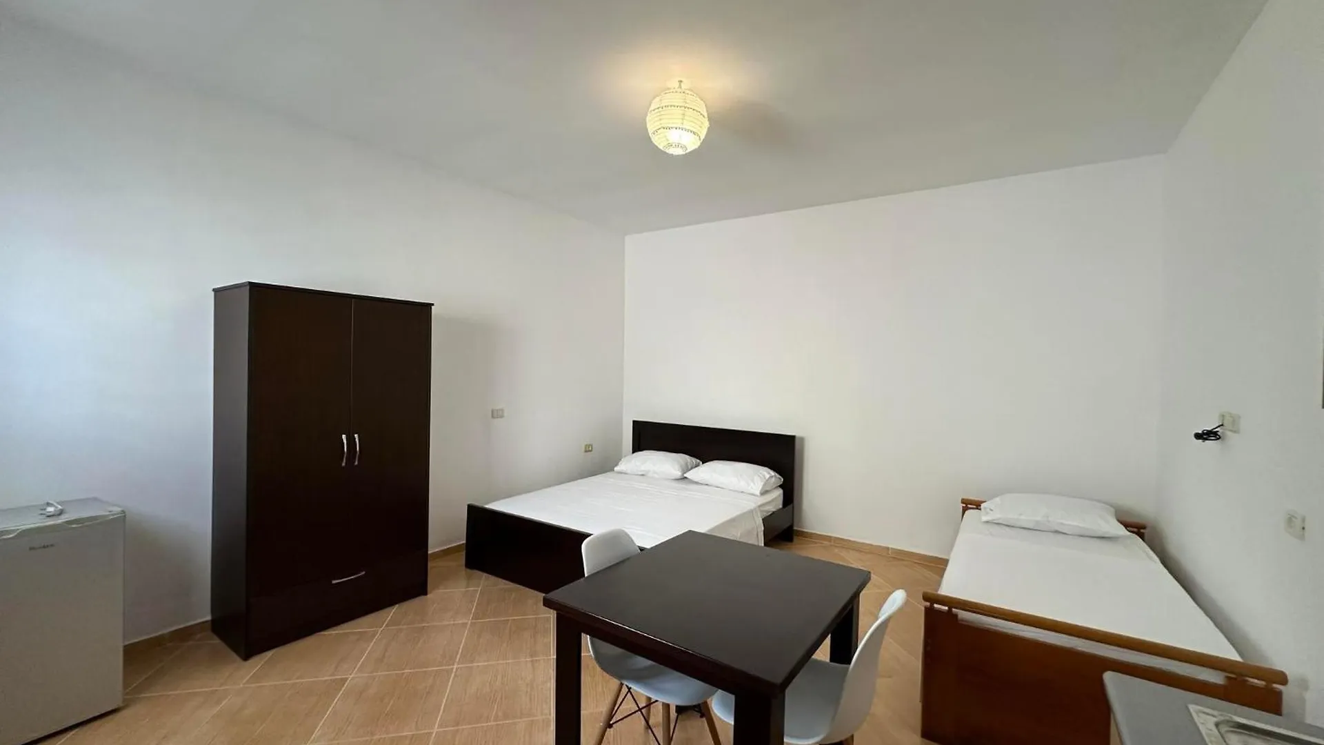 Guest house Dane Apartment Ksamil
