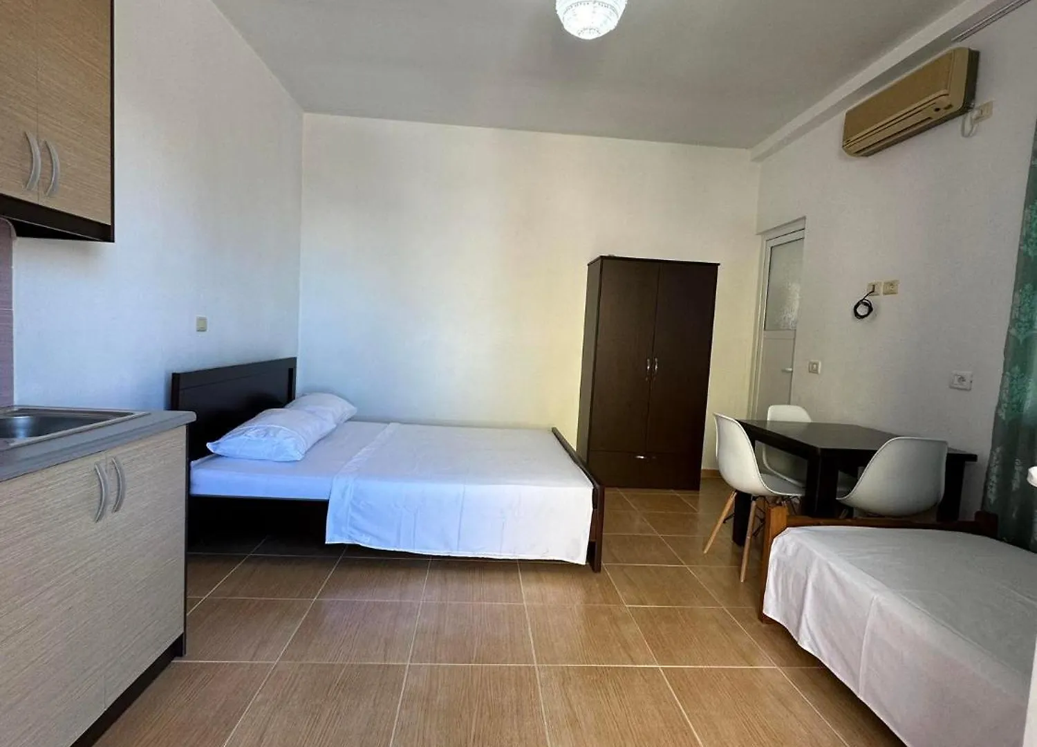 Dane Apartment Ksamil