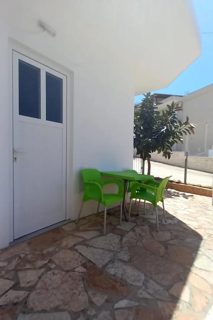 Guest house Dane Apartment Ksamil